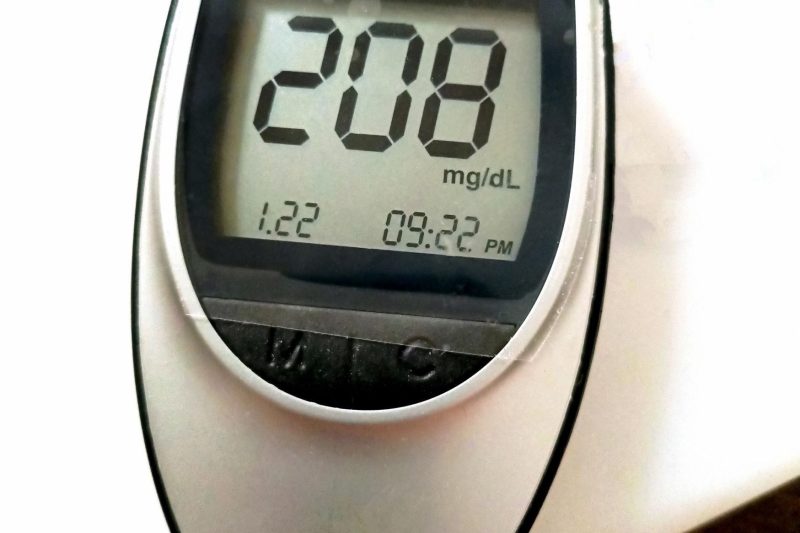 At what blood sugar level should you stop exercising? 6 At what blood sugar level should you stop exercising? At what blood sugar level should you stop exercising
