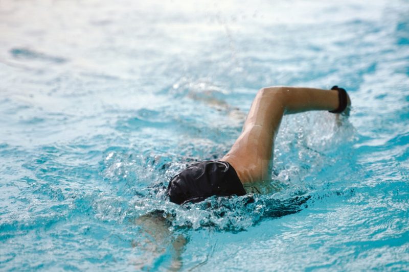 blood sugar after swimming